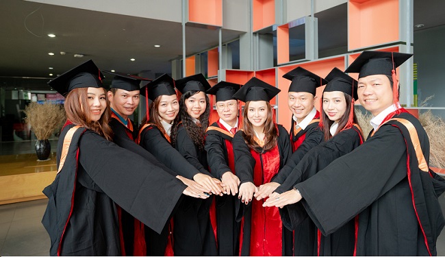 Top 5 trường đào tạo MBA tốt nhất tại TPHCM