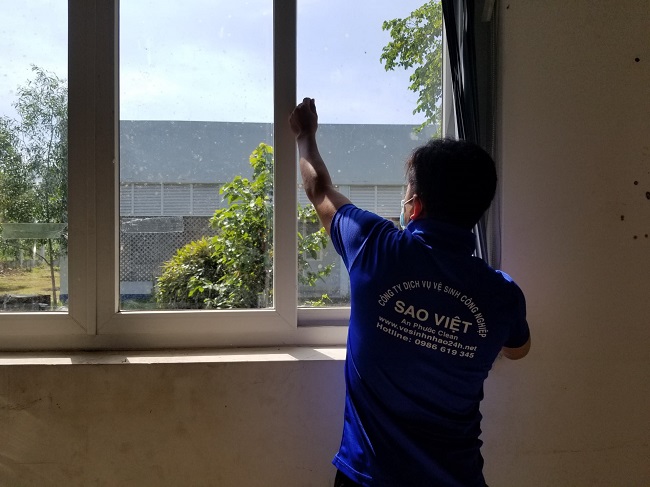 Dịch vụ vệ sinh nhà ở tại Sao Việt