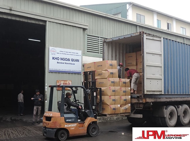 Dịch vụ chuyển kho xưởng TPHCM giá rẻ | Ảnh từ công ty Lê Phong Moving