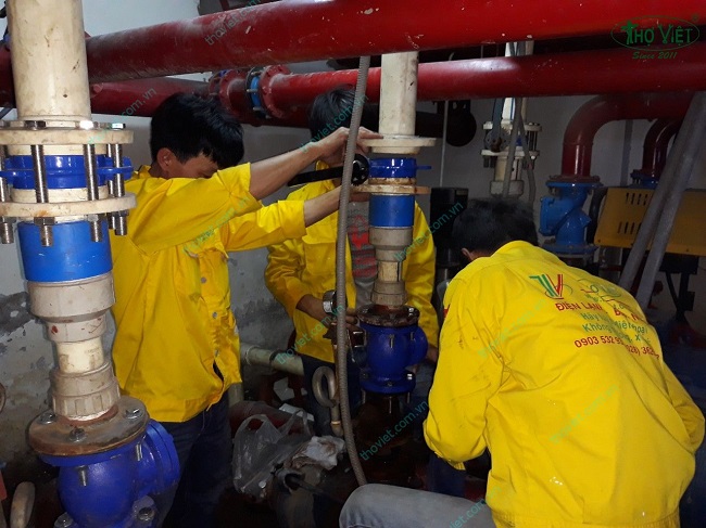 Thợ sửa điện nước tại nhà TPHCM | Ảnh từ Dịch Vụ Kỹ Thuật Thợ Việt