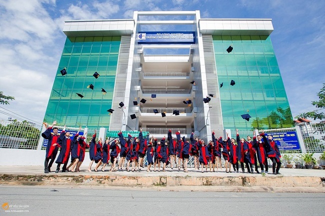 Các trường cao đẳng tốt nhất ở TPHCM | Nguồn ảnh: Cao Đẳng Kinh Tế Đối Ngoại