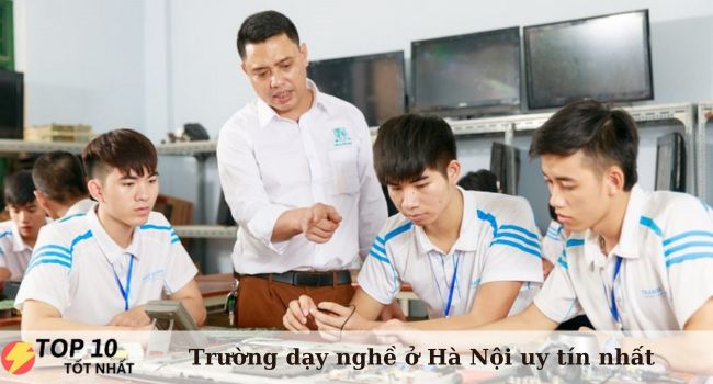 Trường trung cấp nghề Đồng hồ - Điện tử - Tin học Hà Nội