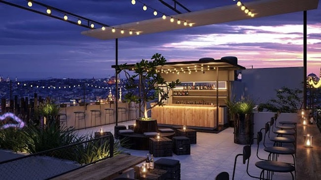 Nasa Rooftop Bar