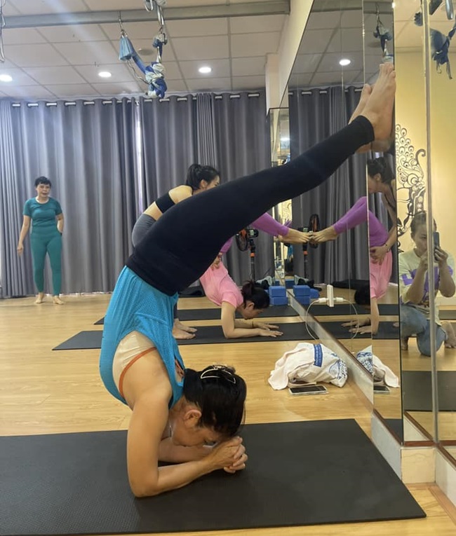 Pranava Yoga Kundu & Deniel