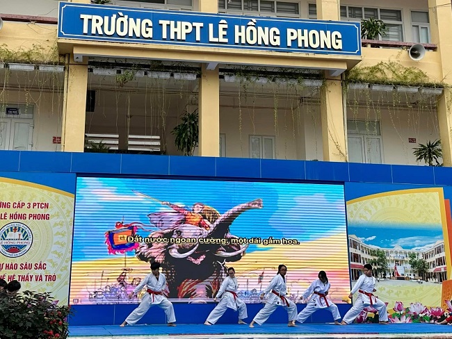 THPT Lê Hồng Phong